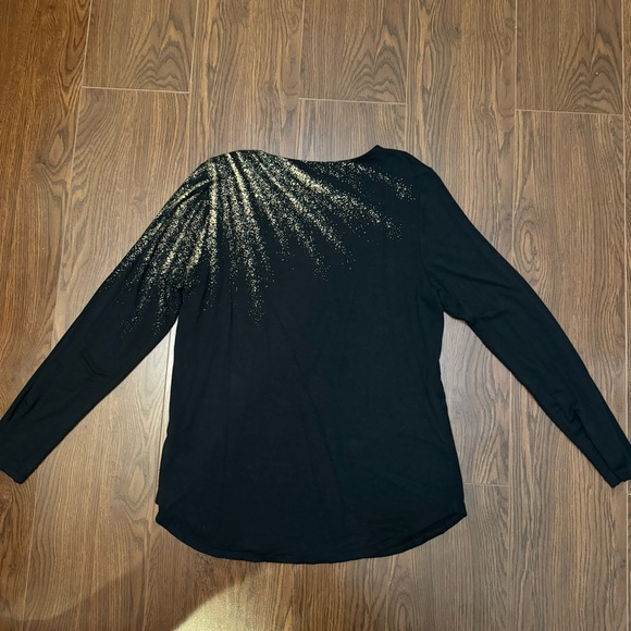 Karen Kane Scattered Shimmer Long Sleeve Tee Shirt - Picture 4 of 10